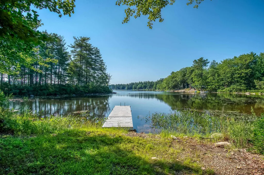 34 Elm Street Ossipee NH 03864