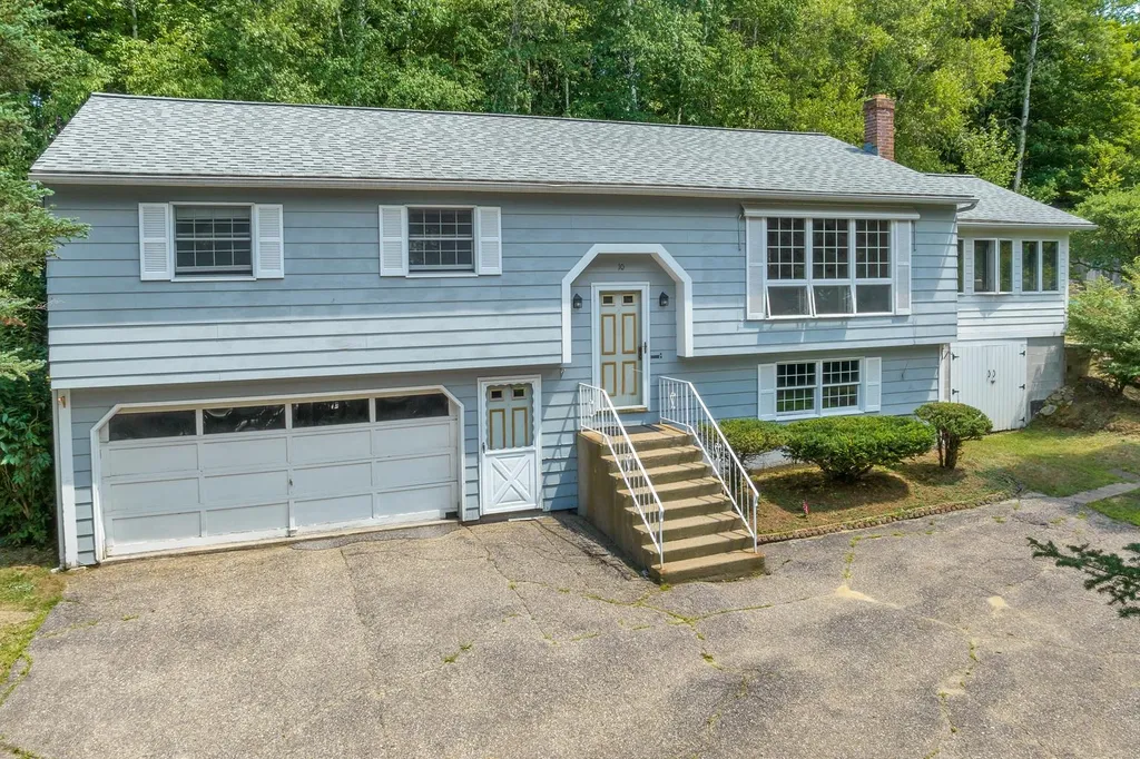 10 Reservoir Road Meredith NH 03253