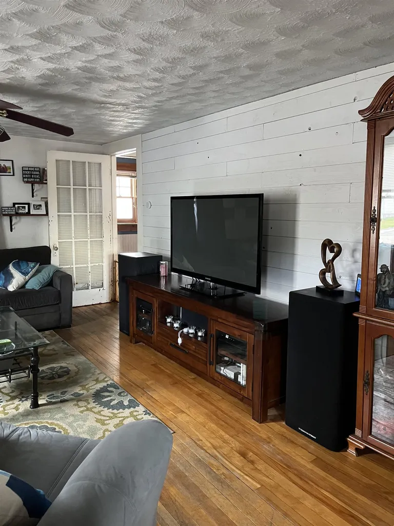 101 Glass Street Pembroke NH 03275
