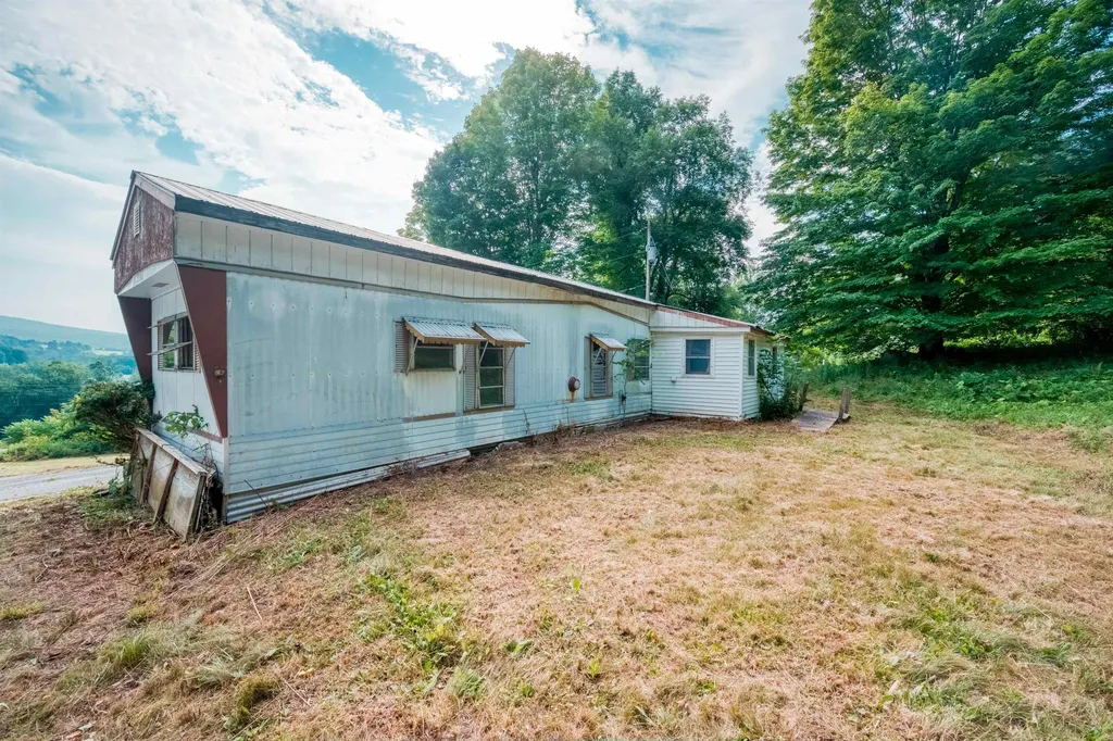 291 Chestnut Street Claremont NH 03743