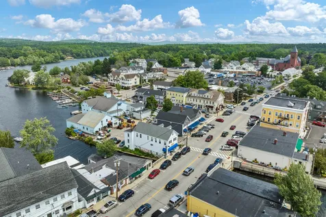 2 South Main Street Wolfeboro NH 03894