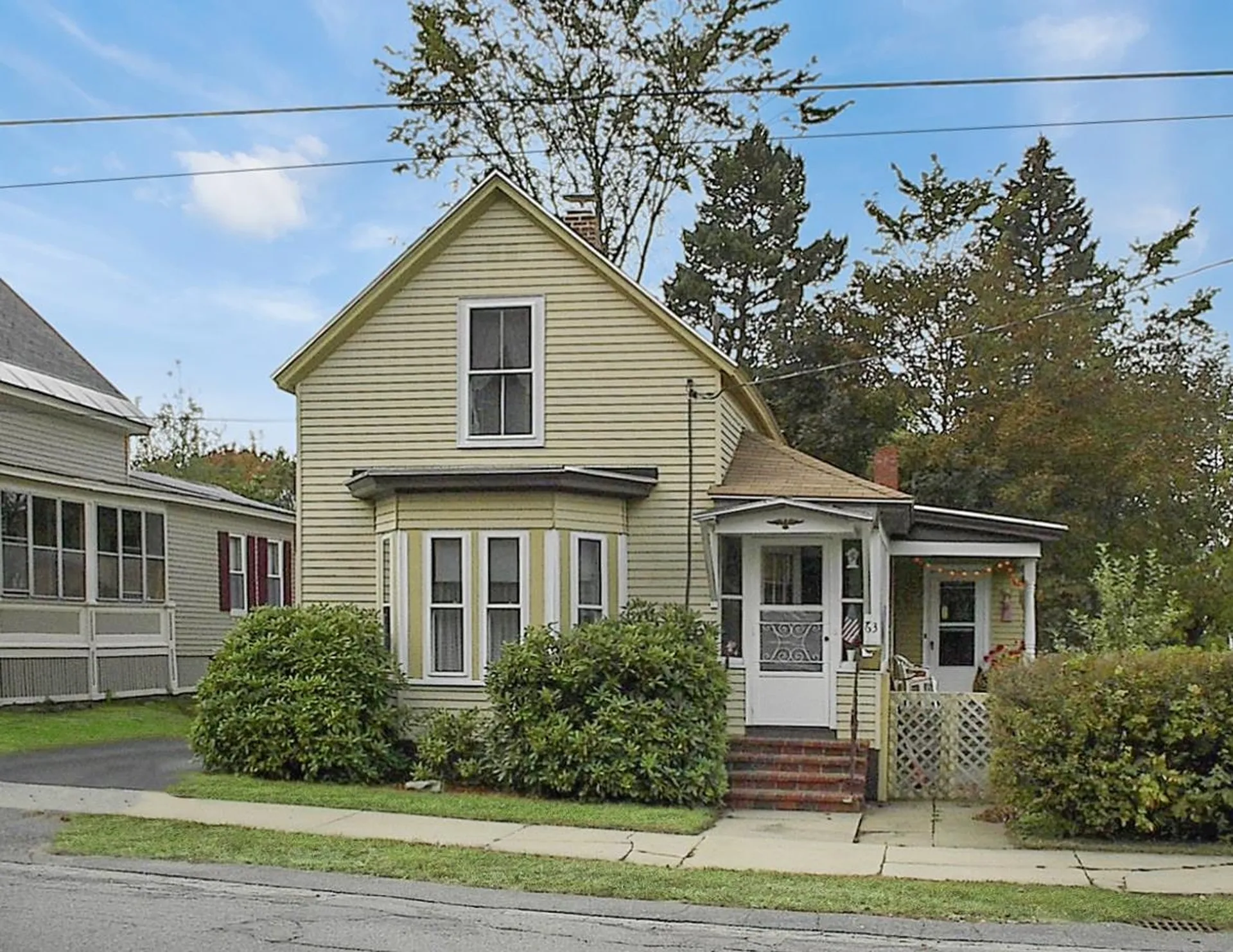 63 Pine Street Rochester NH 03867