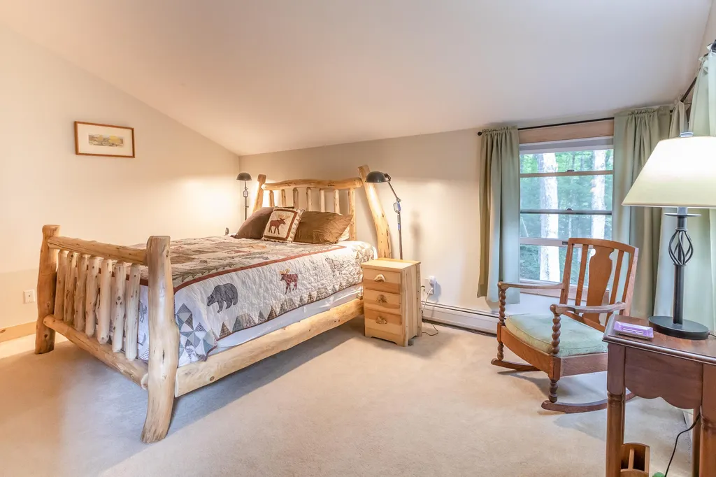 16 Spring Valley Drive Grantham NH 03753