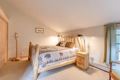 16 Spring Valley Drive Grantham NH 03753