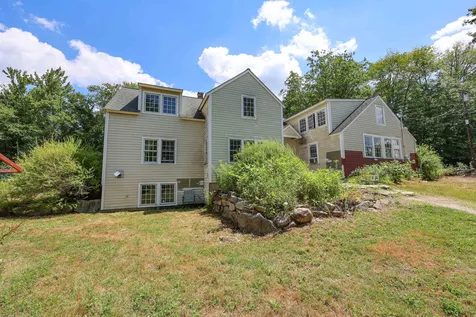 243 Middle Road Deerfield NH 03037