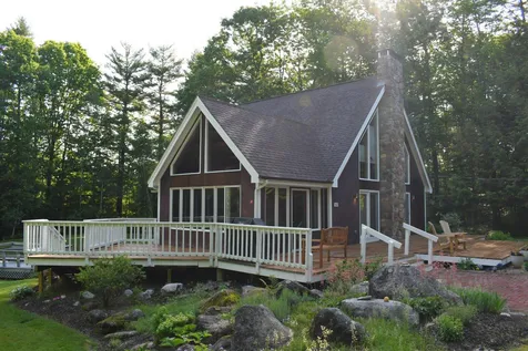 161 Waukewan Street Meredith NH 03253