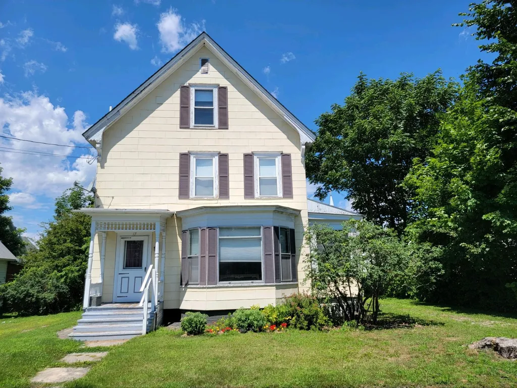 17 Beech Street Haverhill NH 03785