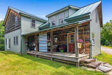 890 Kings Hill Road Bakersfield VT 05441