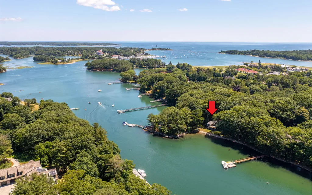125 Wentworth Road Rye NH 03870