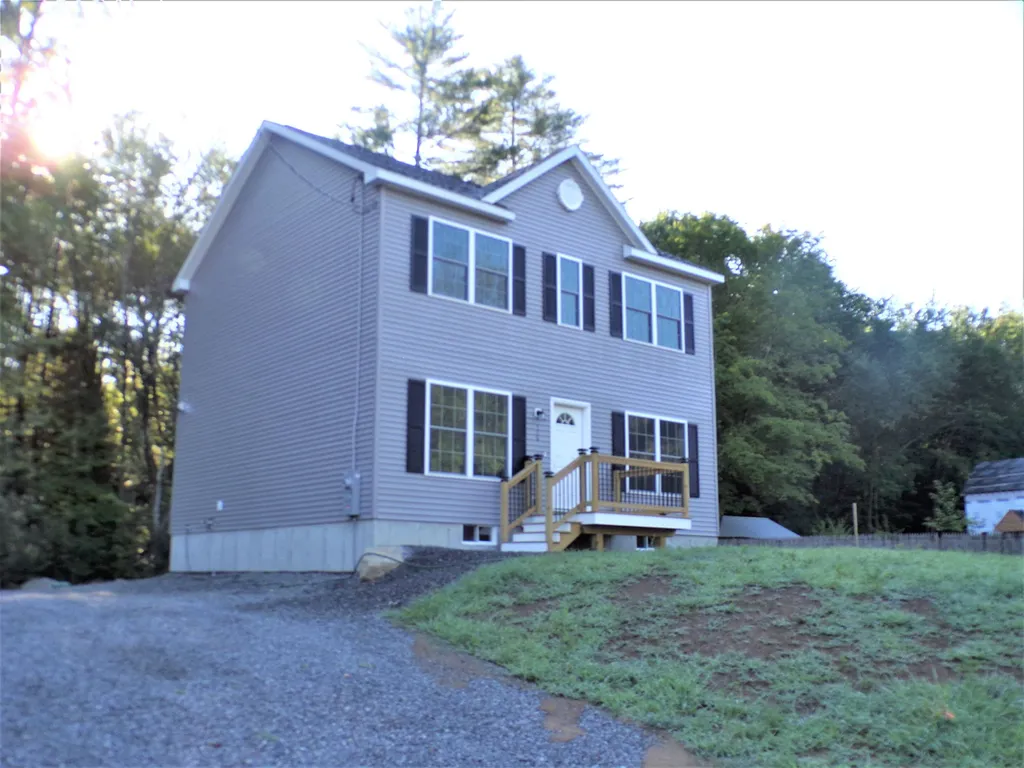 526 Salisbury Road Franklin NH 03235
