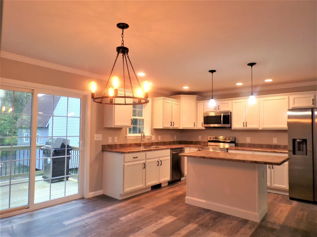 526 Salisbury Road Franklin NH 03235