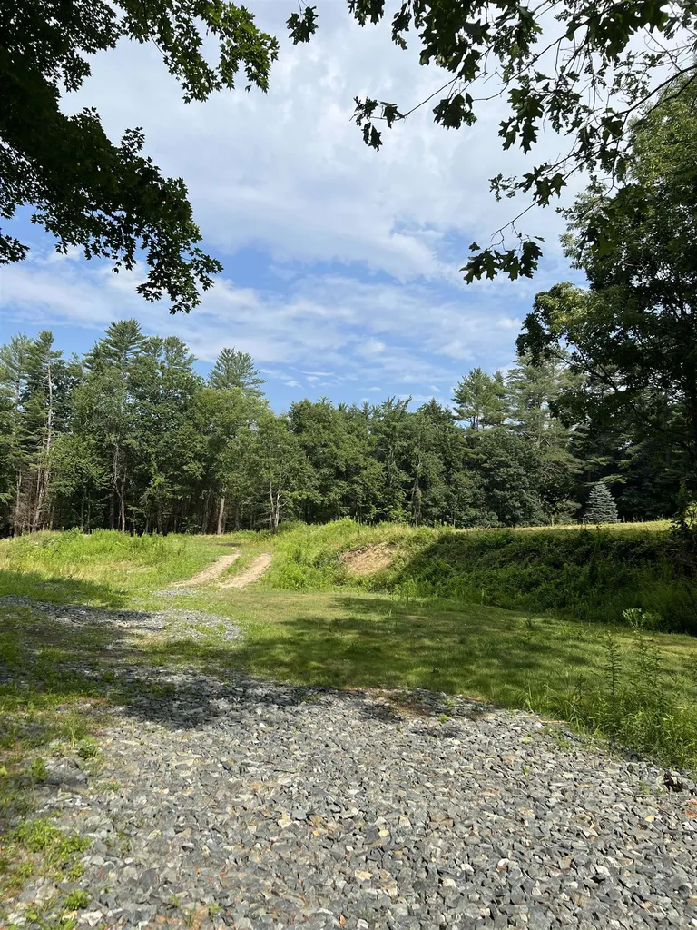 278 Meadowbrook Road Brattleboro VT 05301