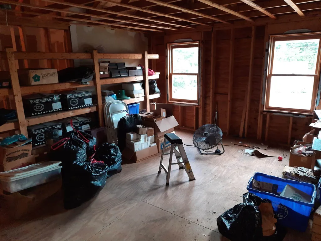 1 Cedar Street Hudson NH 03051