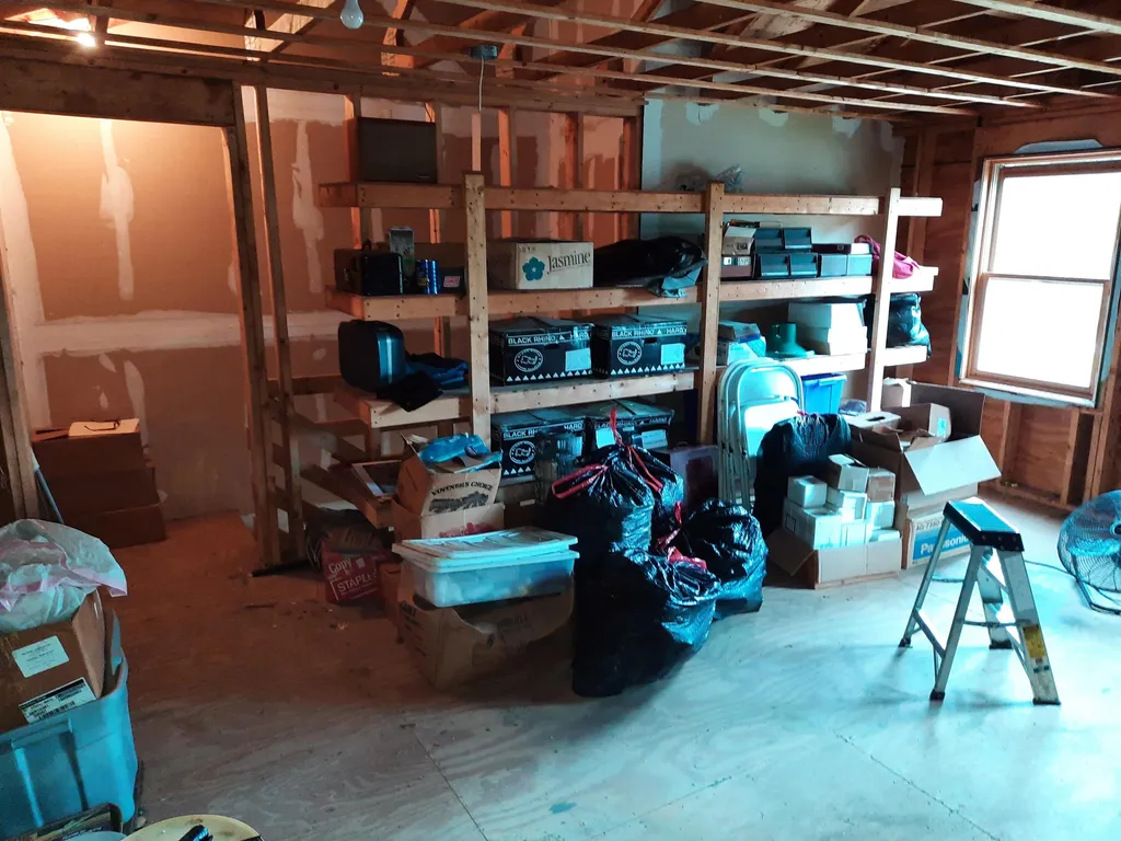 1 Cedar Street Hudson NH 03051