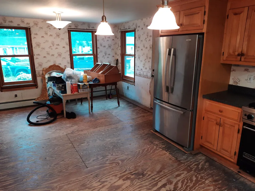 1 Cedar Street Hudson NH 03051