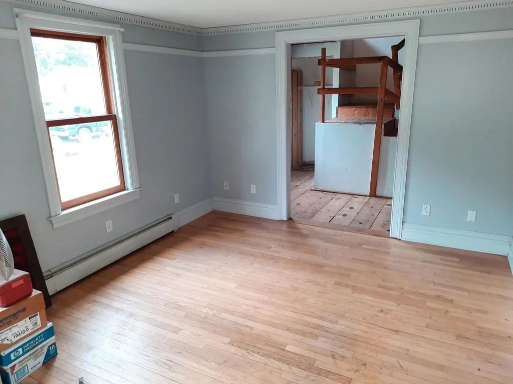 1 Cedar Street Hudson NH 03051