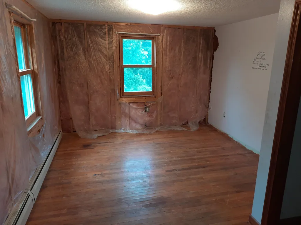 1 Cedar Street Hudson NH 03051