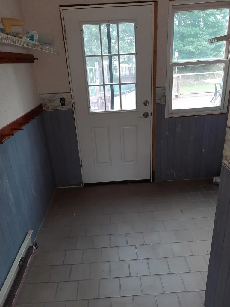 1 Cedar Street Hudson NH 03051