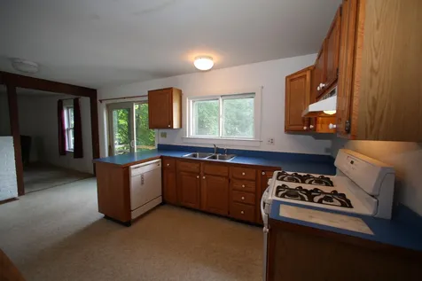40 Maplewood Avenue Milton VT 05468