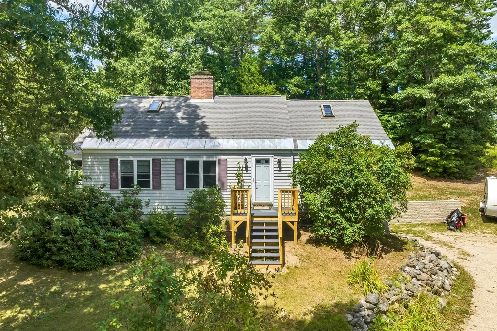 327 Rines Road Wakefield NH 03872