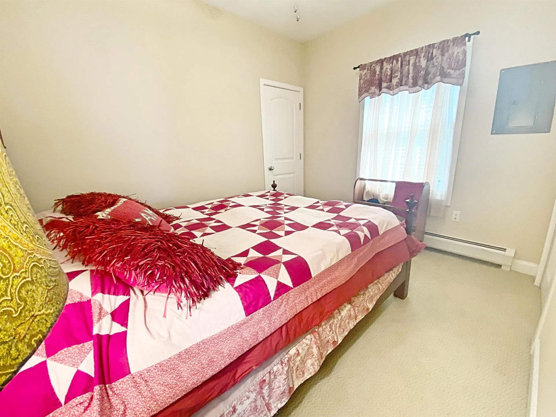 17 Memory Lane Laconia NH 03246