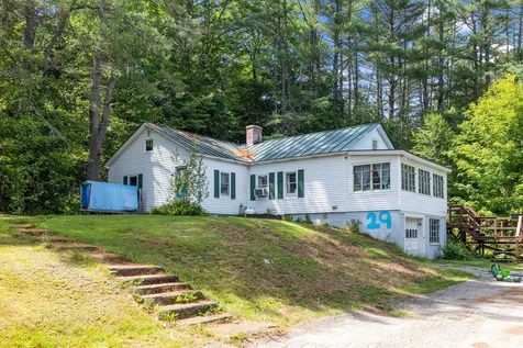 29 Golf Club Road Newport NH 03773