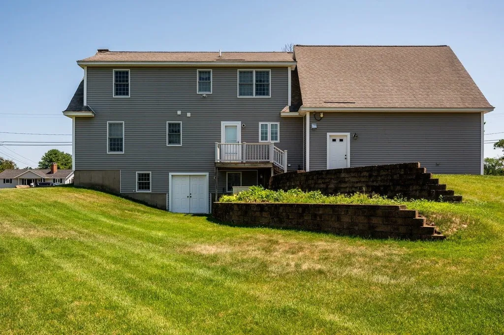 48 Deer Hill Road Brentwood NH 03833