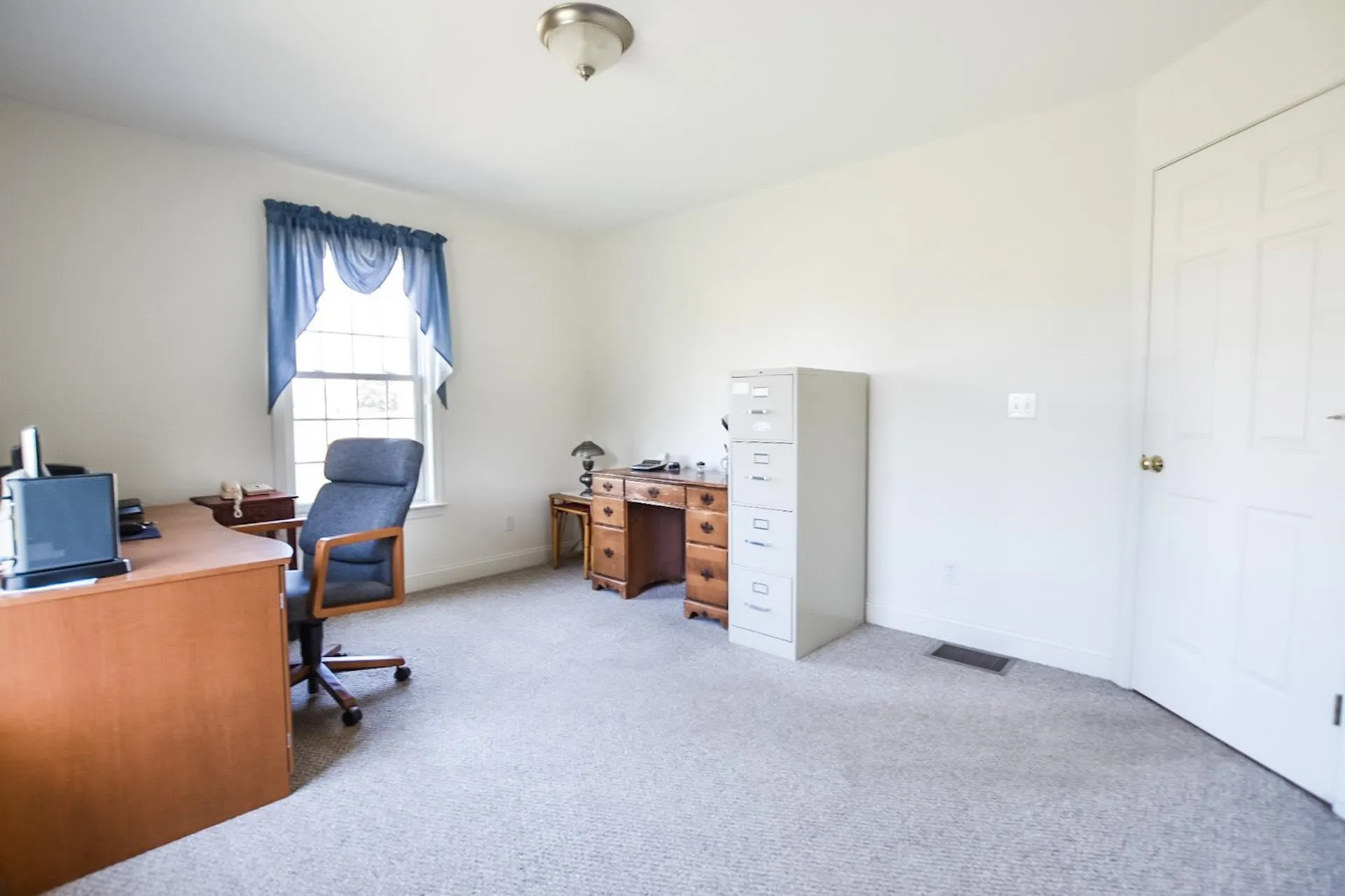 48 Deer Hill Road Brentwood NH 03833