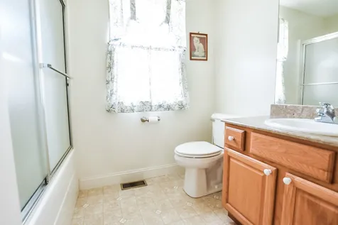 48 Deer Hill Road Brentwood NH 03833