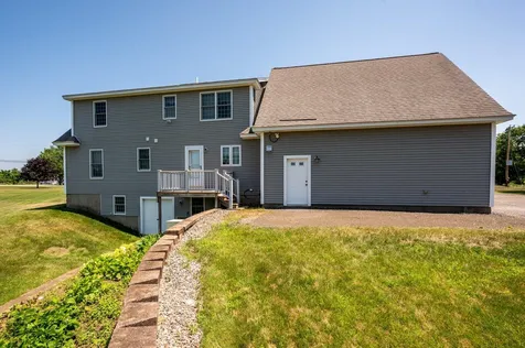 48 Deer Hill Road Brentwood NH 03833