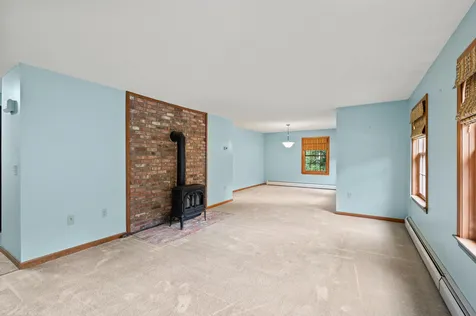 2761 Lake Shore Road Gilford NH 03249