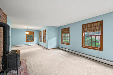 2761 Lake Shore Road Gilford NH 03249