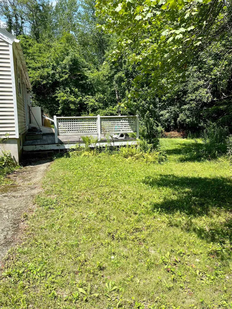 172 Peterborough Road Hancock NH 03449
