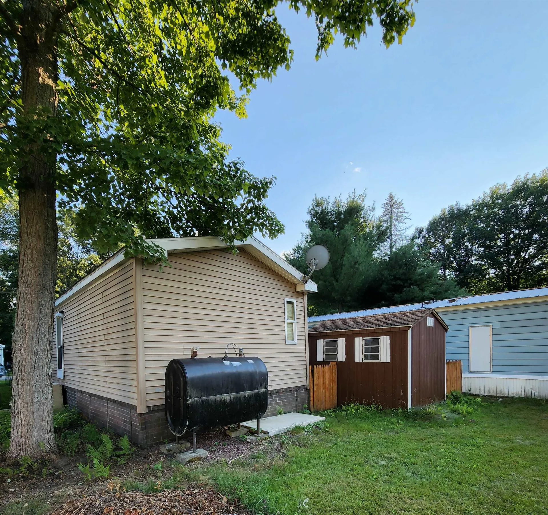 70 Spring Circle Hartford VT 05001