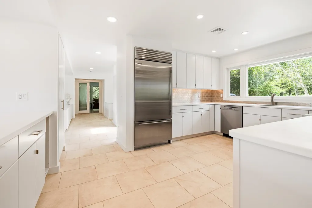 1092 Nichols Hill Road Dorset VT 05251