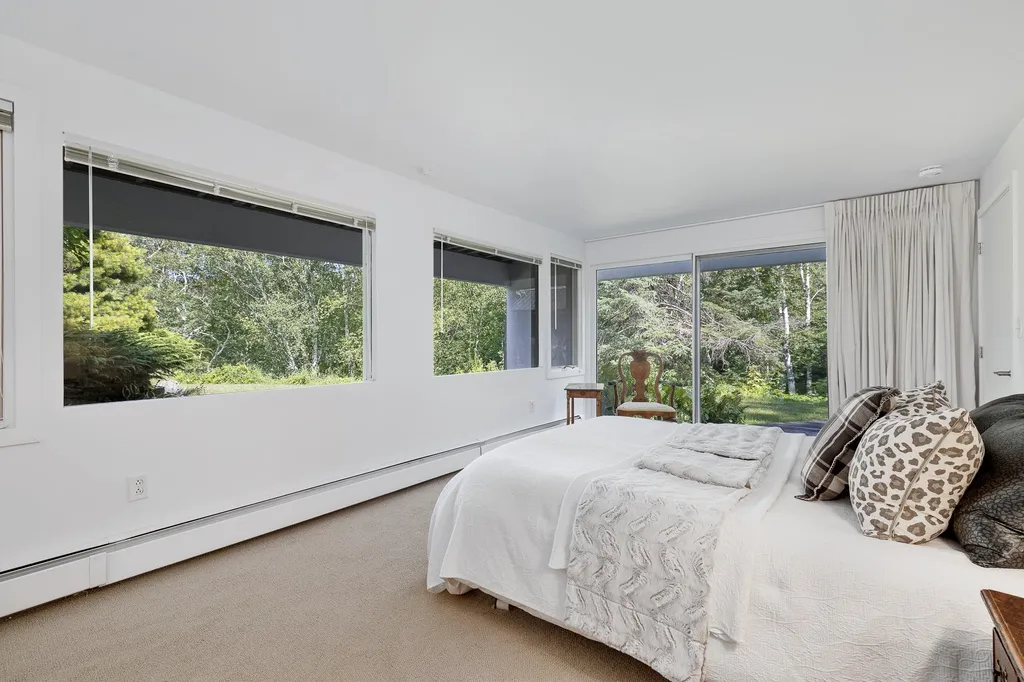 1092 Nichols Hill Road Dorset VT 05251