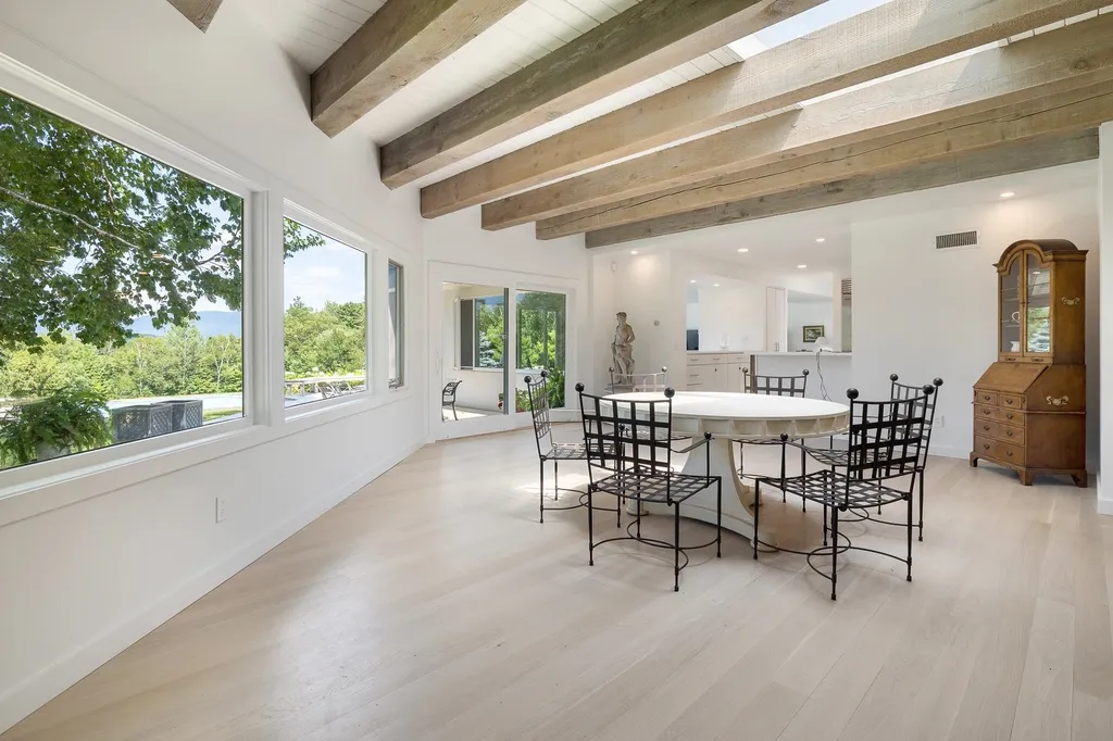 1092 Nichols Hill Road Dorset VT 05251