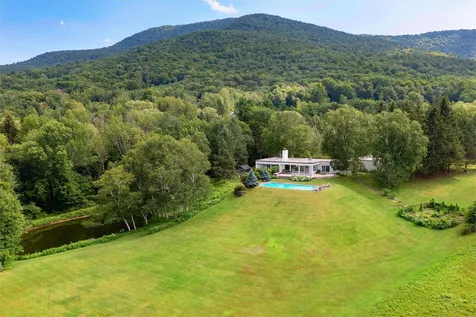 1092 Nichols Hill Road Dorset VT 05251