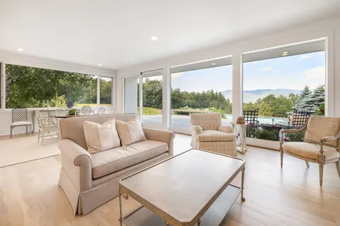 1092 Nichols Hill Road Dorset VT 05251