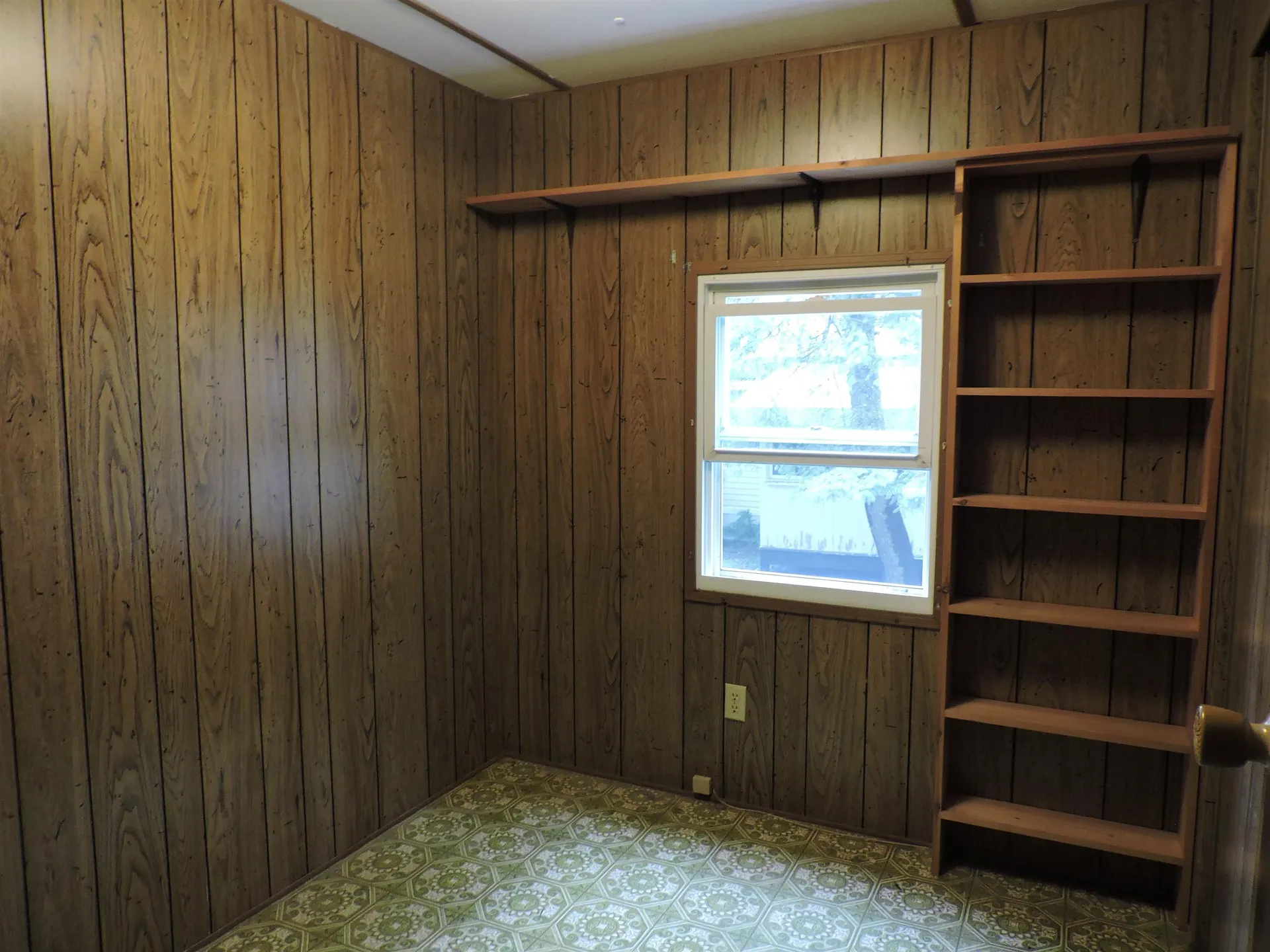 37 Cogswell Way Enfield NH 03748