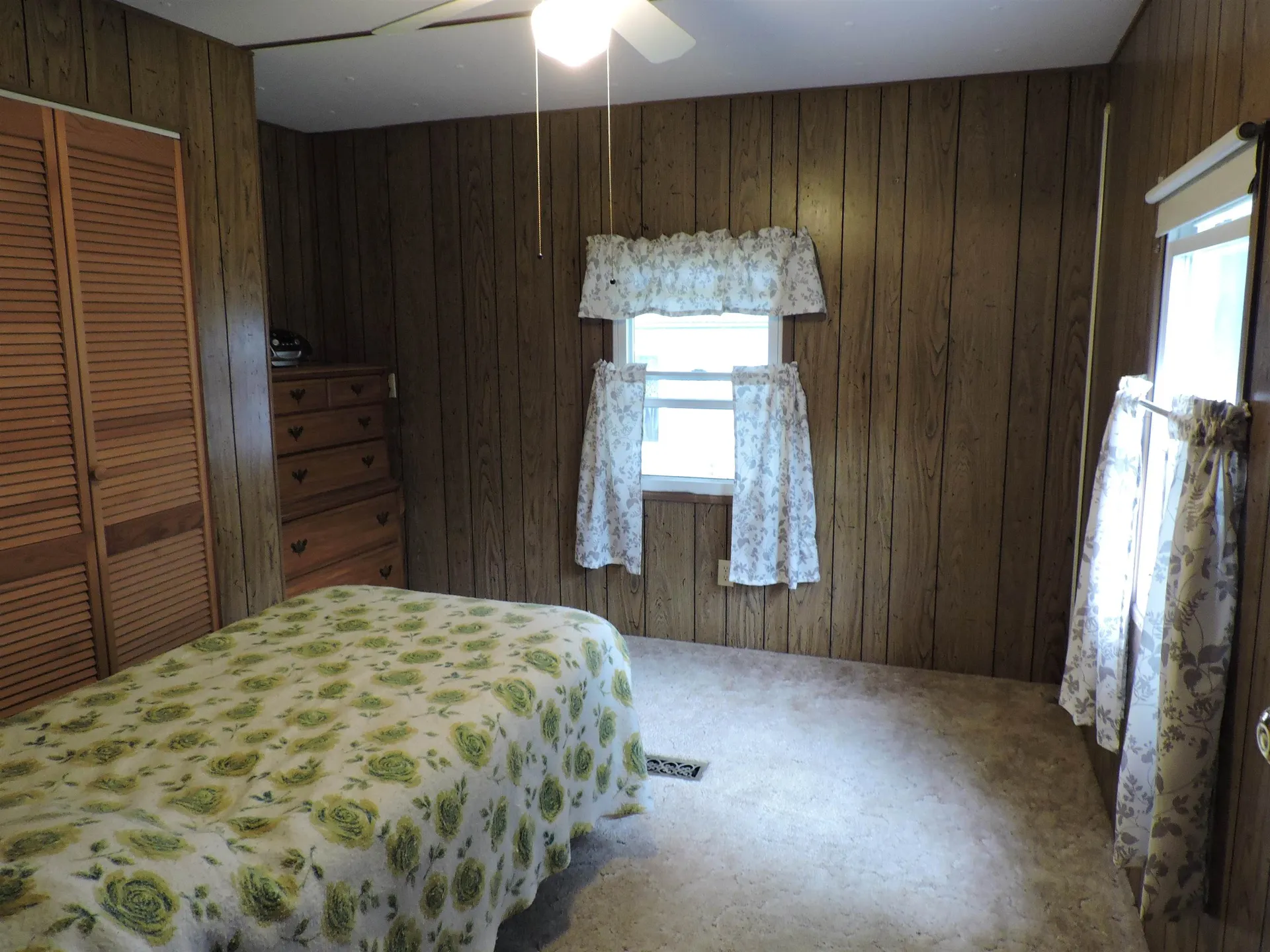 37 Cogswell Way Enfield NH 03748