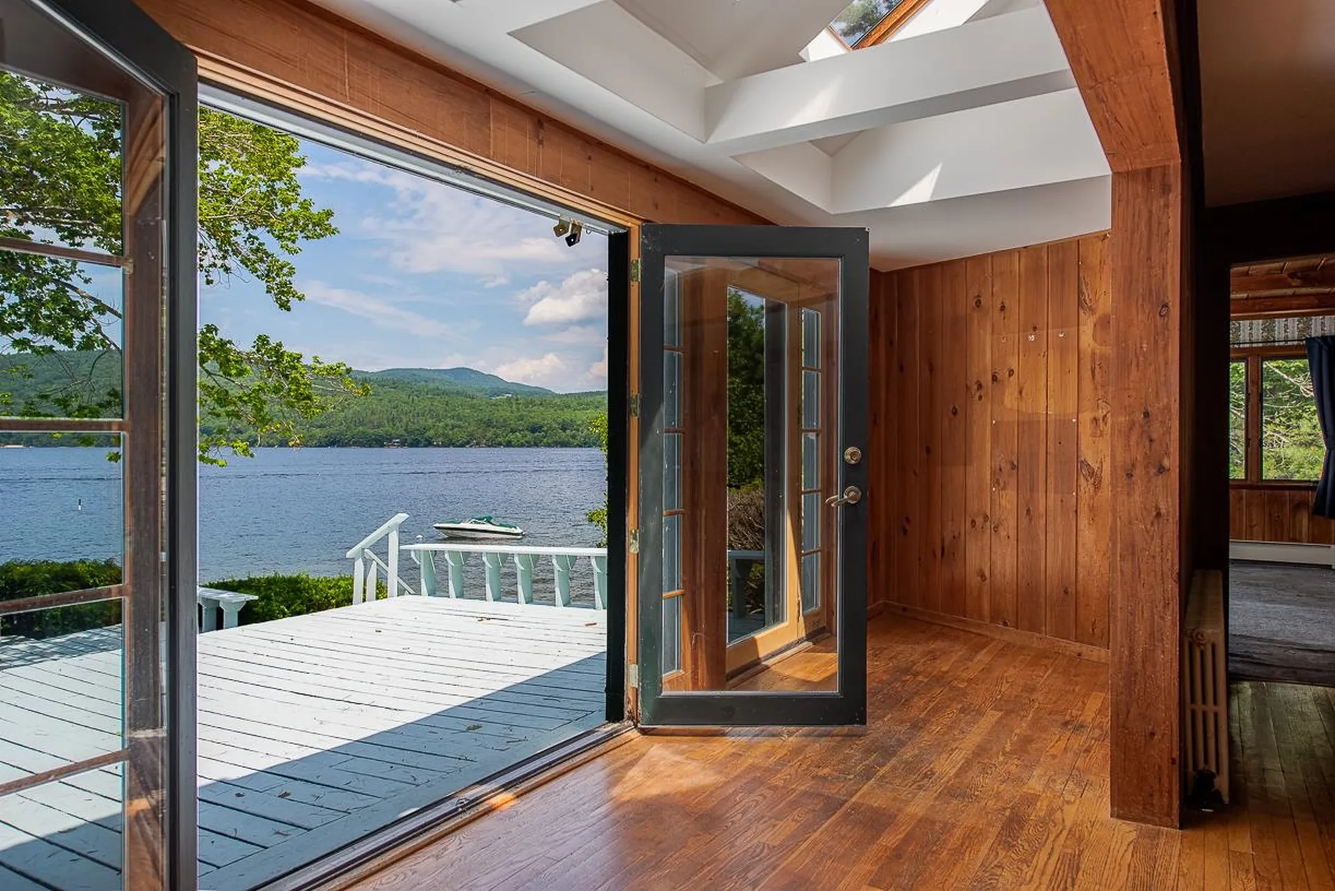 291 Deer Path Lane Bridgewater NH 03222