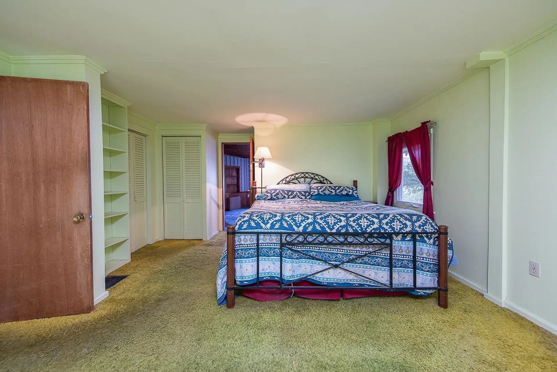 291 Deer Path Lane Bridgewater NH 03222