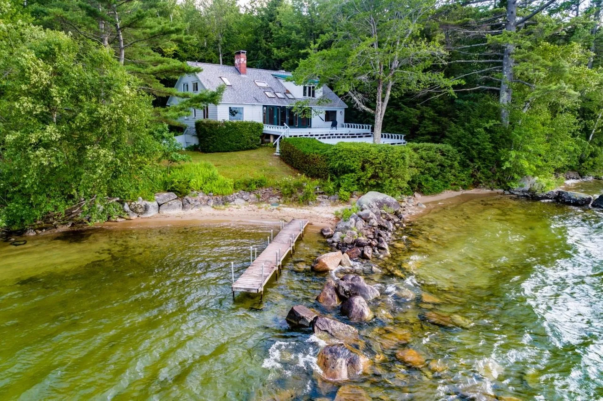 291 Deer Path Lane Bridgewater NH 03222