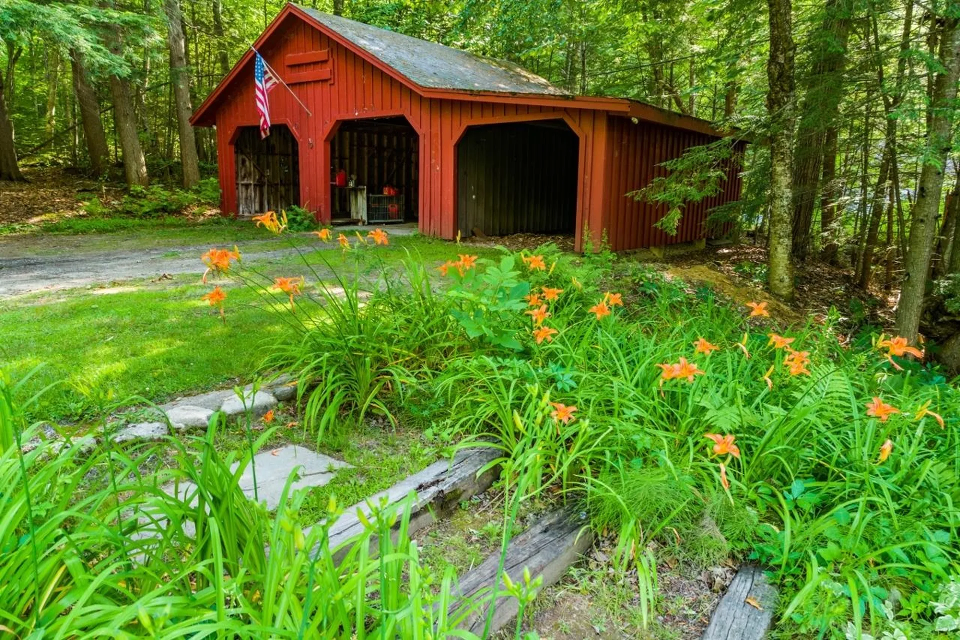 291 Deer Path Lane Bridgewater NH 03222