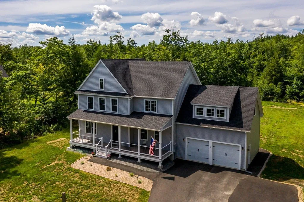 25 Route 107 Brentwood NH 03833