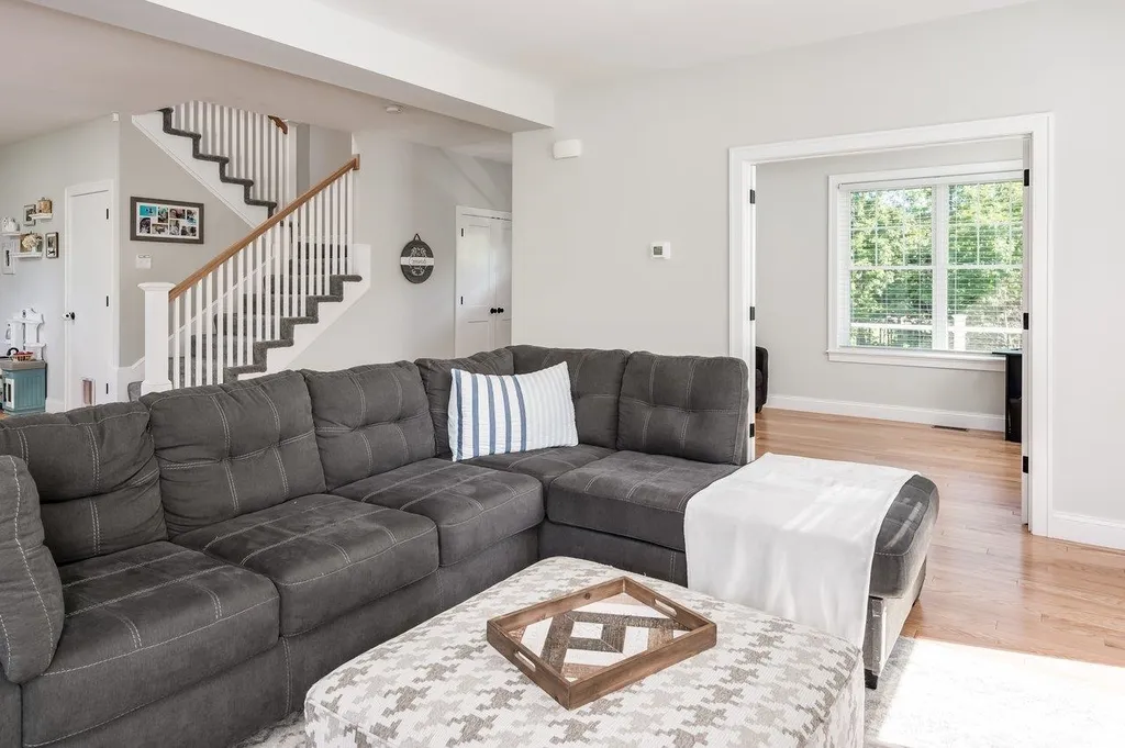 25 Route 107 Brentwood NH 03833