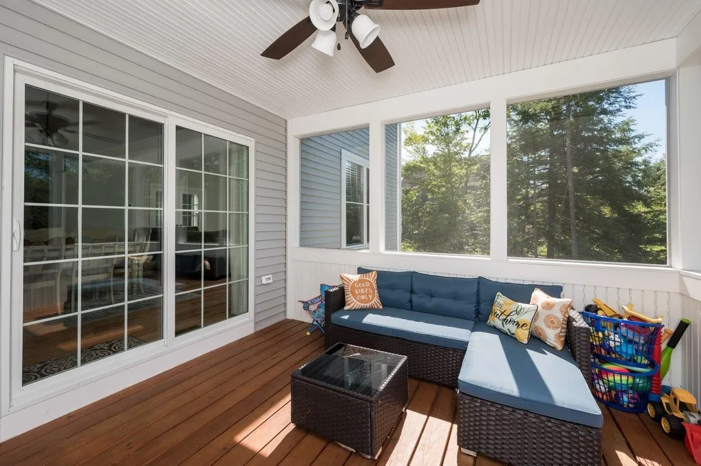 25 Route 107 Brentwood NH 03833