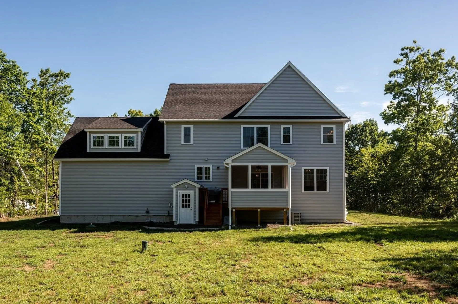 25 Route 107 Brentwood NH 03833