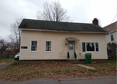 12 Front Street Rochester NH 03868